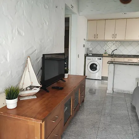 Private Next To Yumbo Center Διαμέρισμα