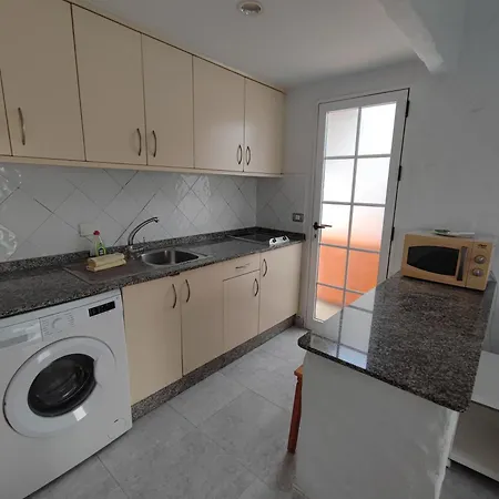 Διαμέρισμα Private Next To Yumbo Center