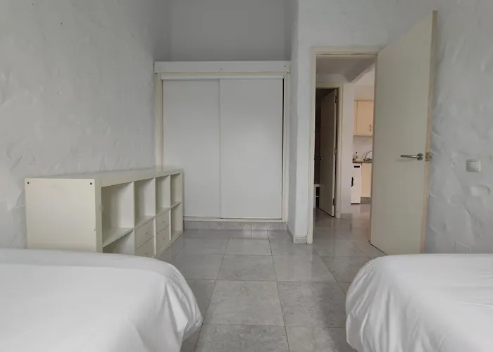 Private Next To Yumbo Center