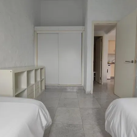 Private Next To Yumbo Center