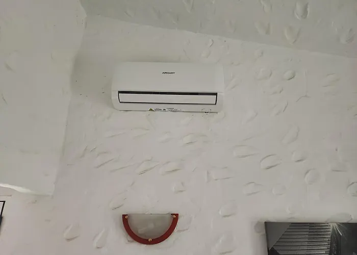 Private Next To Yumbo Center Διαμέρισμα